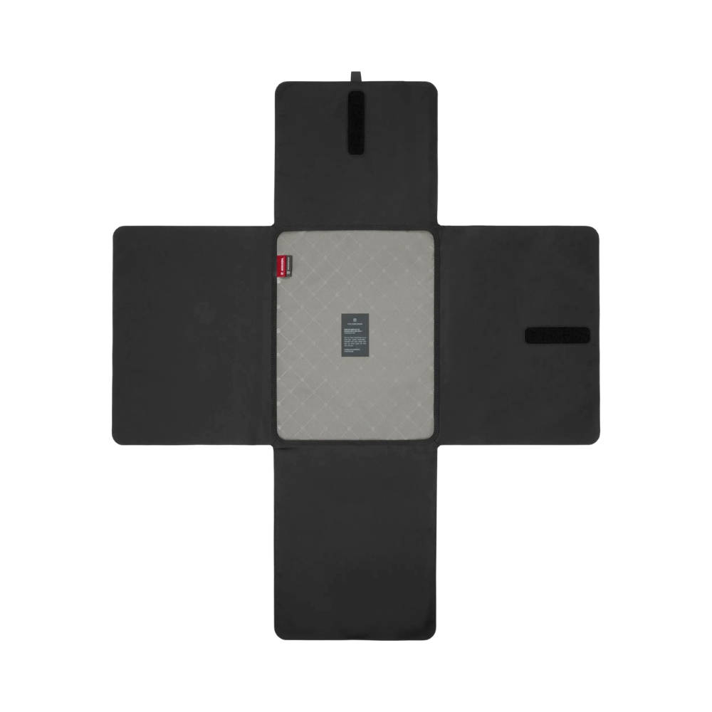 Victorinox - Travel Essentials Medium Packmaster